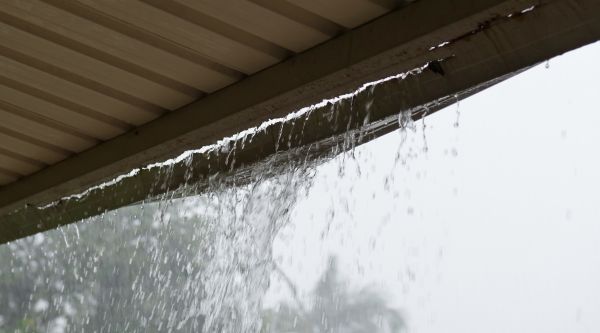 Leaking Gutter Repair in Akron
